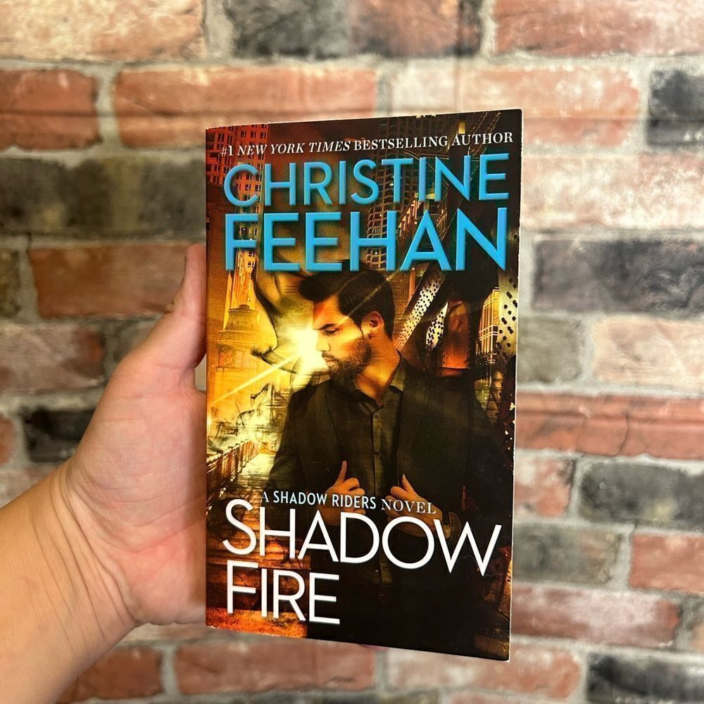 5 for $25🔥Shadow Fire by Christine Feehan (Paperback Book)